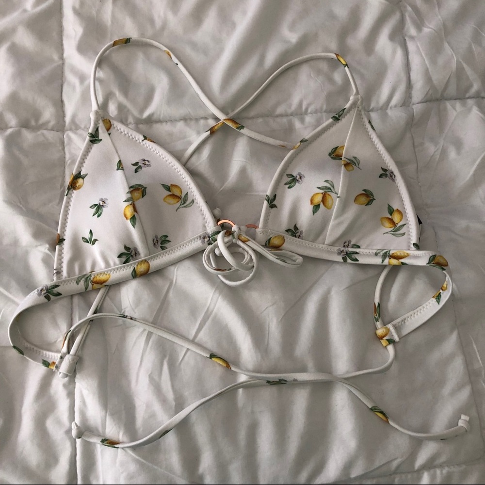Pacsun lemon pattern bikini top